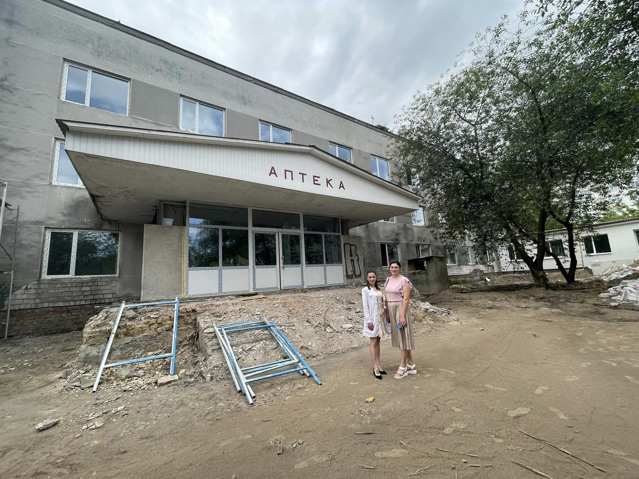 “Ветеранам важливо показати свою повагу і вдячність”.  Історія сімейних лікарів із Немішаєво