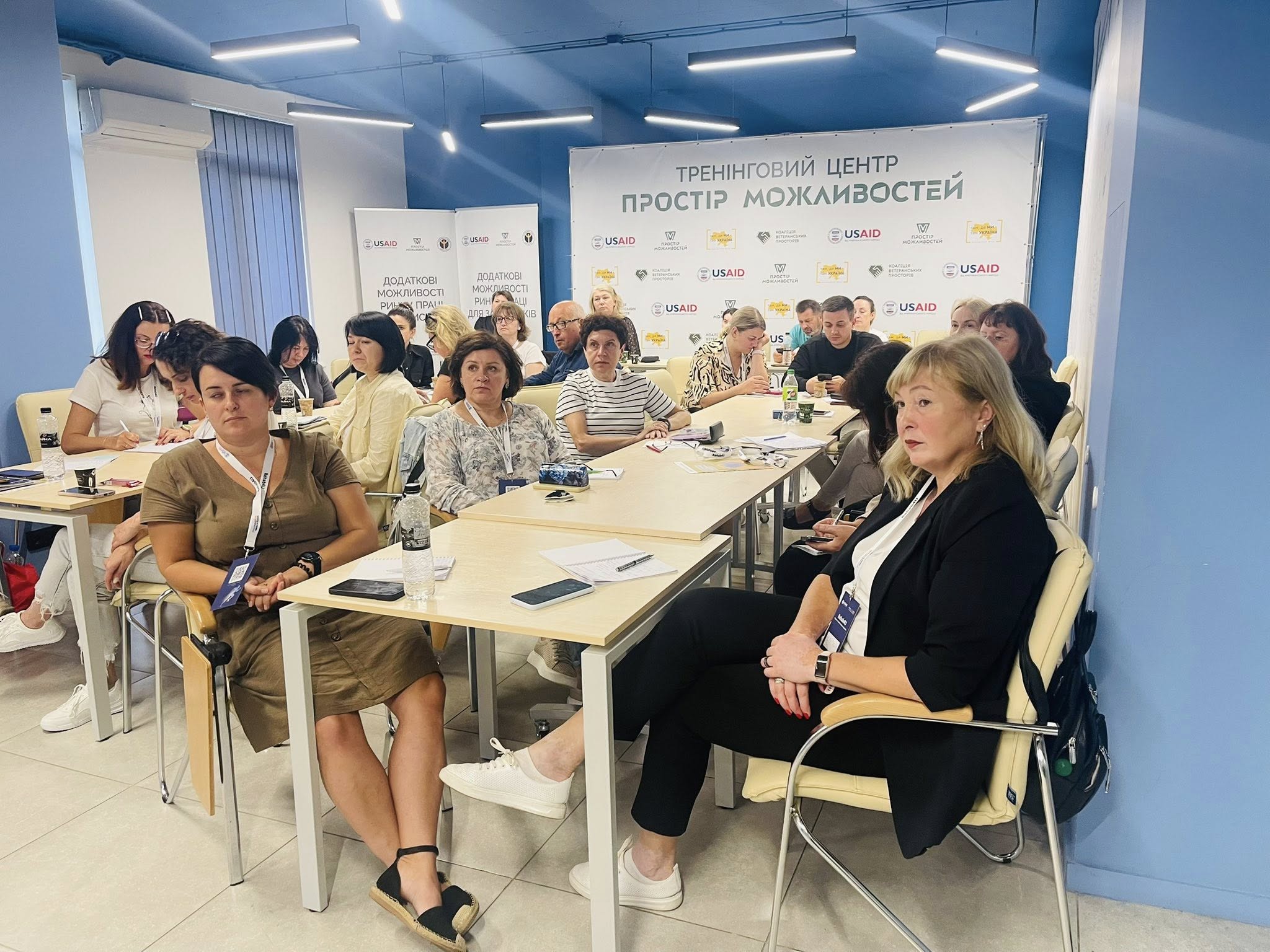50 сімейних лікарів завершили навчання у центрі “Простір можливостей”