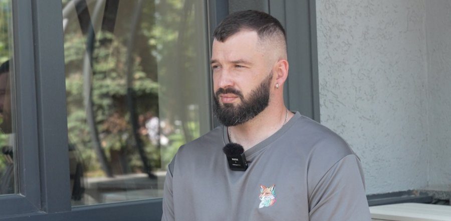 «Люди йдуть до людей»: як ветеран з Рівного будує кав’ярню, працює над безбар’єрністю і змінює ставлення до інвалідності
