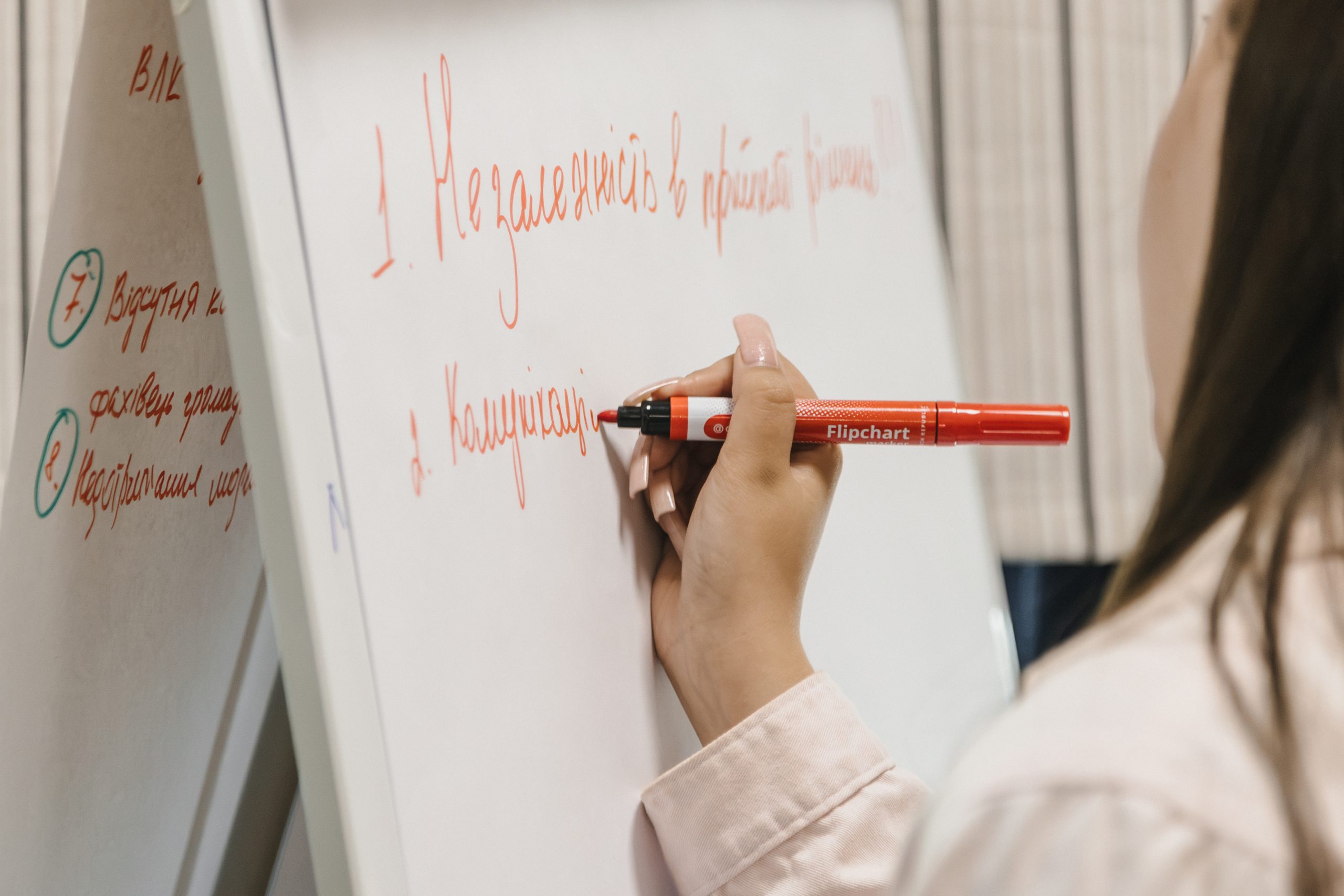 Лекції, тренінги та стратегічні ігри: як навчаються фахівці із супроводу ветеранів?